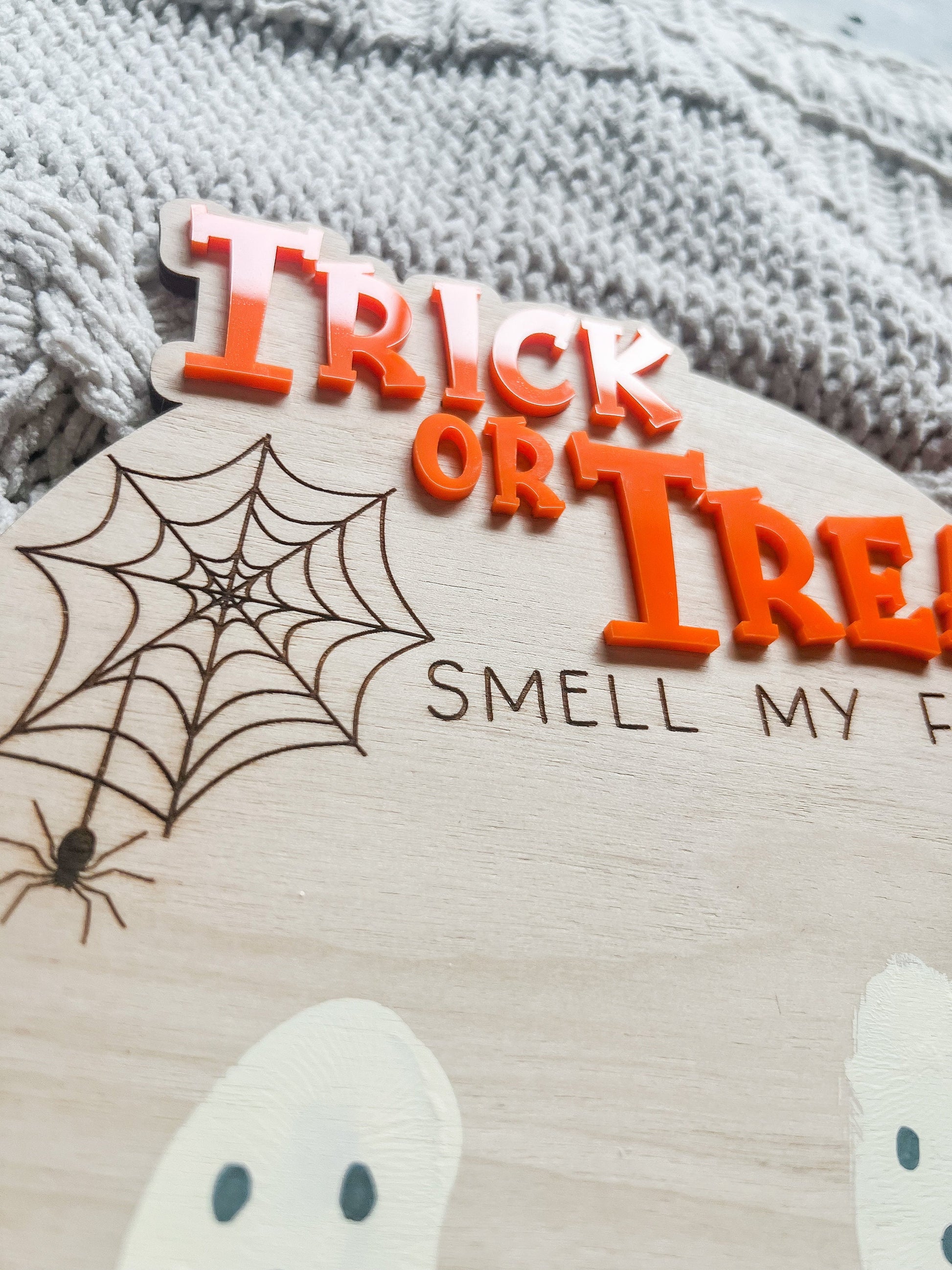 DIY Halloween Footprints Sign